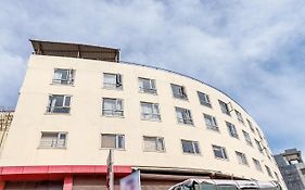 Octave Himalaya Monarch